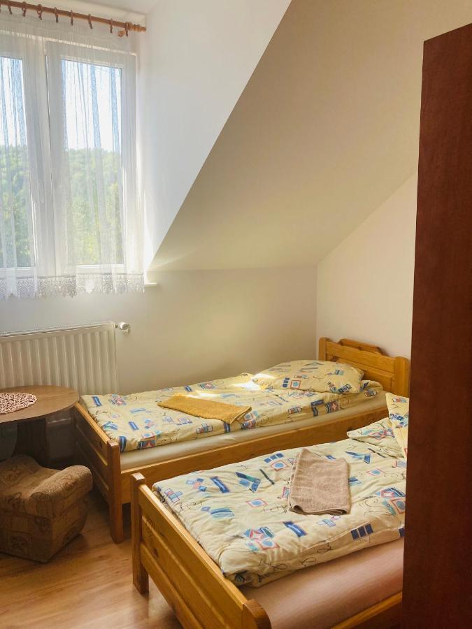 Zajazd Pod Sosnami Berezka Exteriör bild